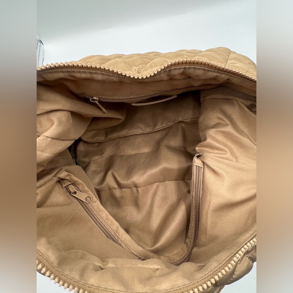 FP MOVEMENT RUN ABOUT SLING BAG - Picture 11 of 12